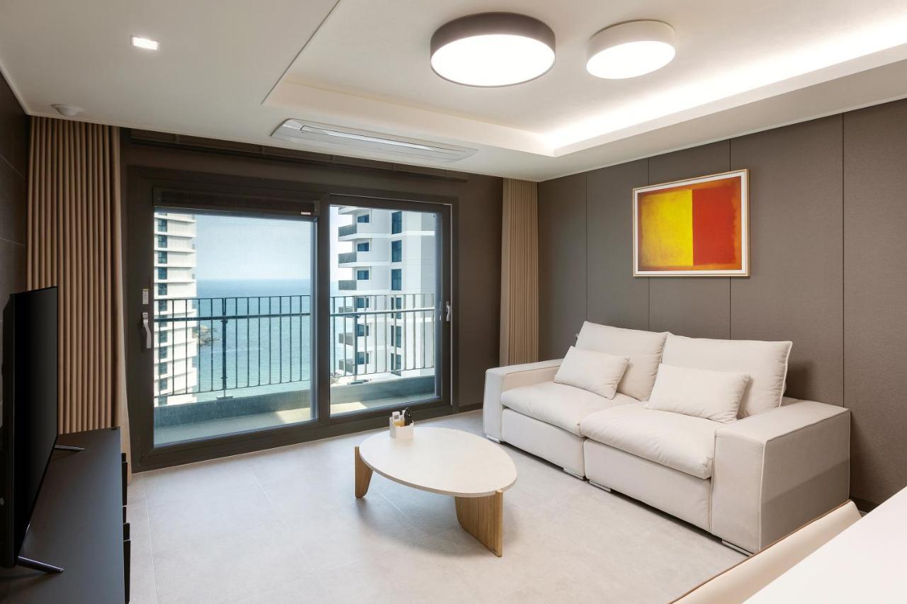 Newcz Osiria Residence ปูซาน ภายนอก รูปภาพ