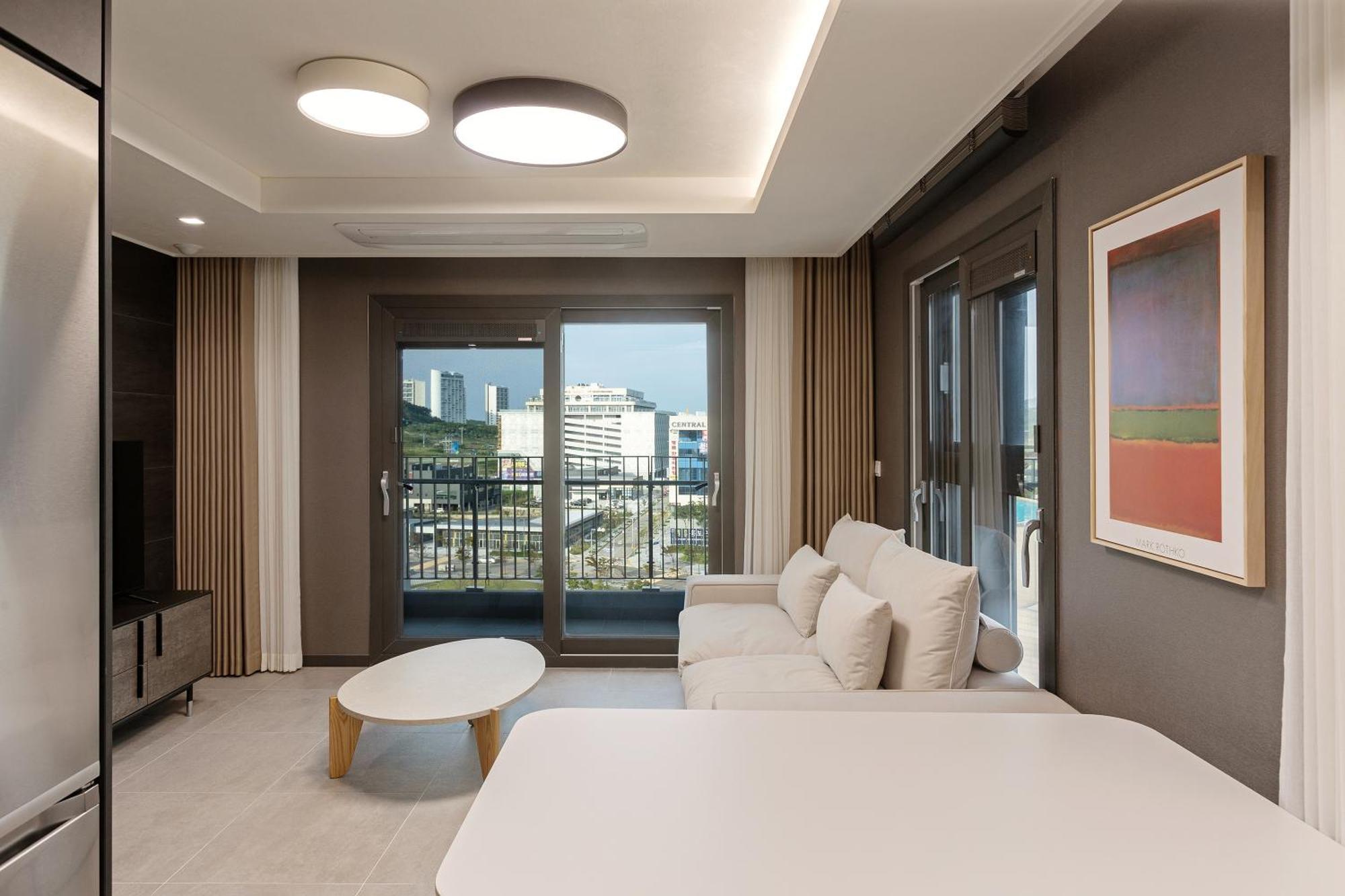 Newcz Osiria Residence ปูซาน ภายนอก รูปภาพ